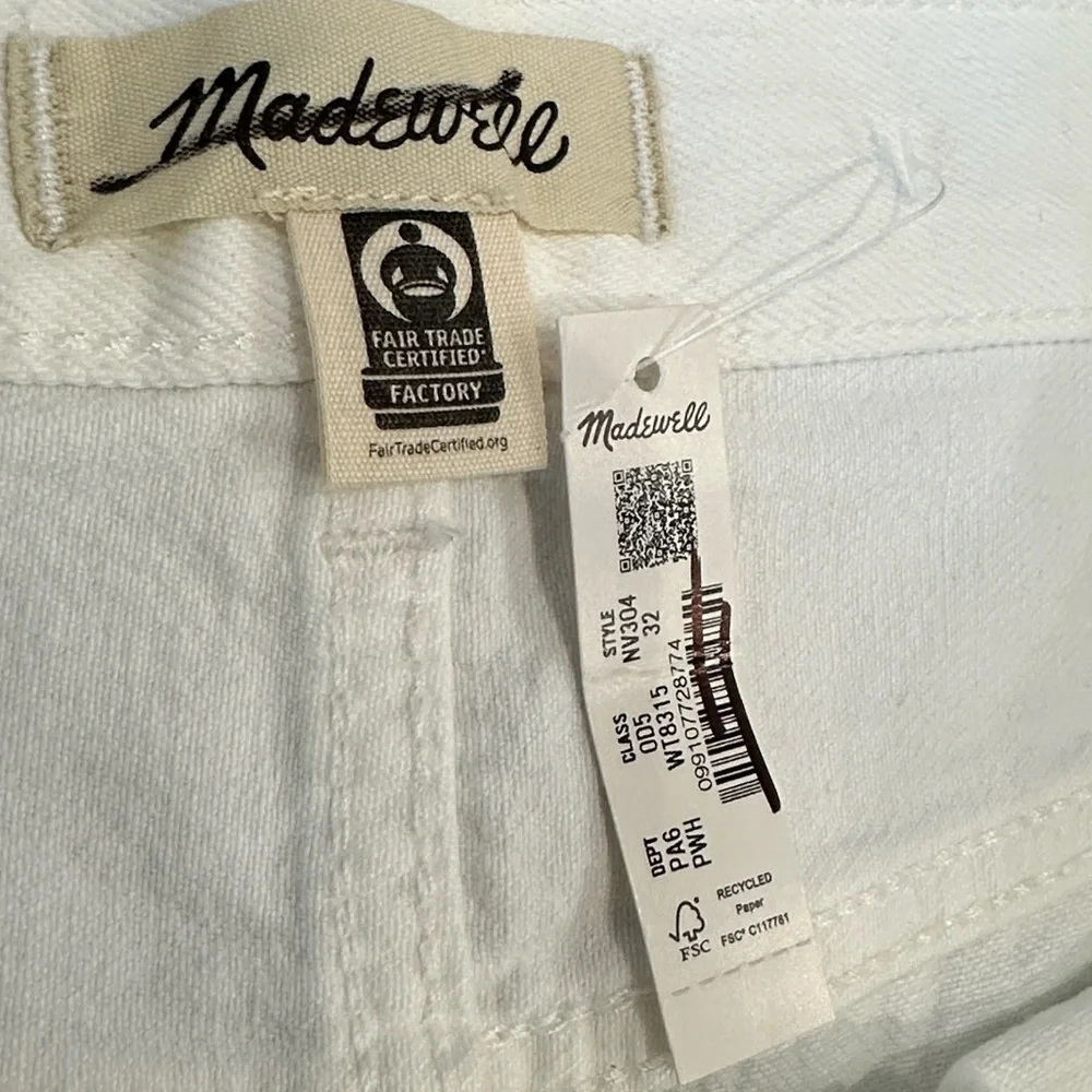 NEW MADEWELL The Brynn Long Short in White Rigid Denim Raw Hem Low Slung Size 32